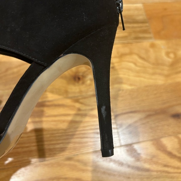 Aldo Black Suede Heels 👠 - Picture 7 of 8